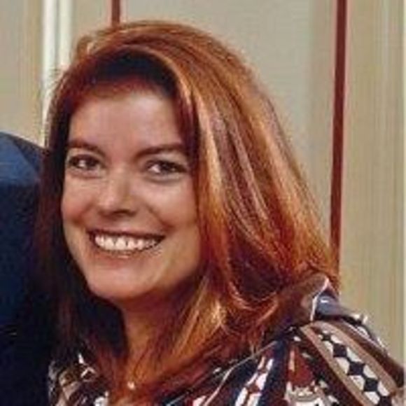 Meet your Posher, Elaine - Picture 1 of 1